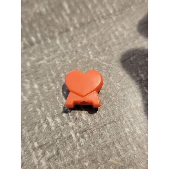 Miniature pink red heart easel doll accessory toy figure - Picture 3 of 3